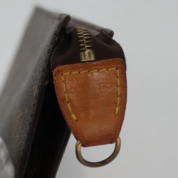 LOUIS VUITTON Monogram Bucket GM Accessory Pouch - Picture 12 of 16